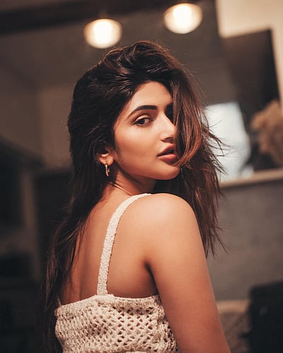 மழை நிலவே... ஸ்ரீலீலா!